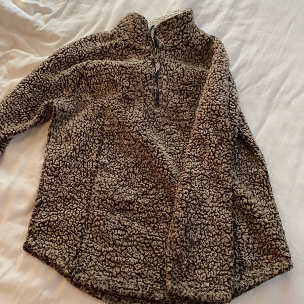 crewneck